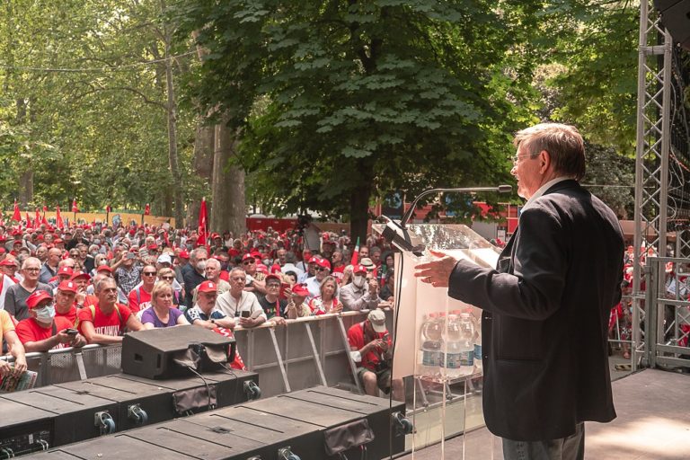 Pace, redditi, non autosufficienza. La manifestazione dello Spi Cgil a conclusione della festa di LiberEtà