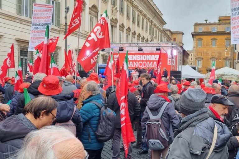 Manifestazione Spi Cgil a Roma: FOTO e VIDEO