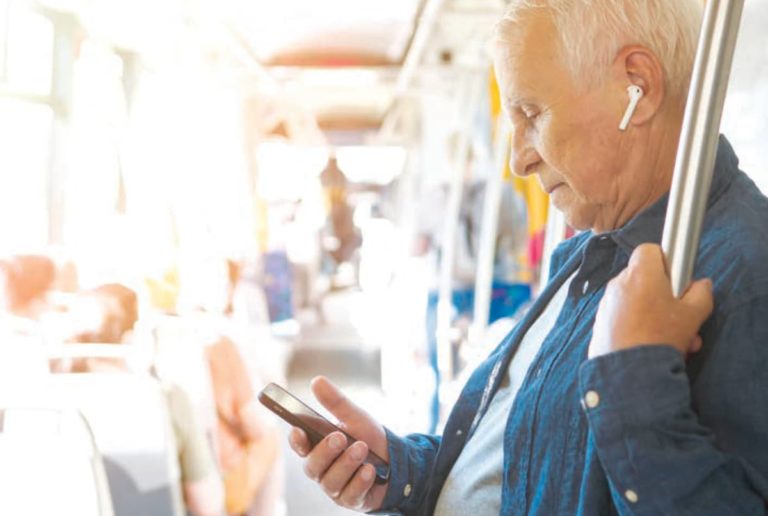 Trasporti per anziani? Meglio se gratis