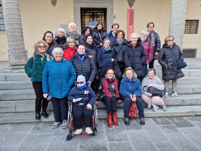 Le donne dello Spi in visita al vecchio ospedale del Ceppo