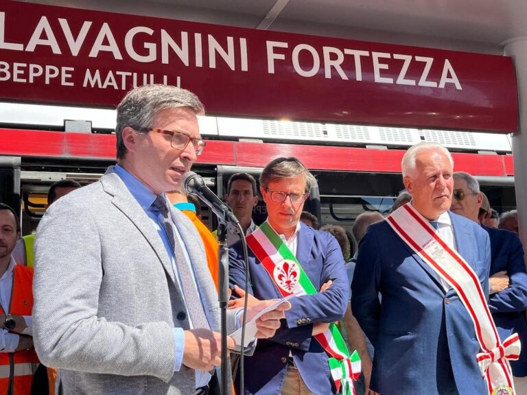 La fermata Lavagnini-Fortezza intitolata a Beppe Matulli (FOTO)