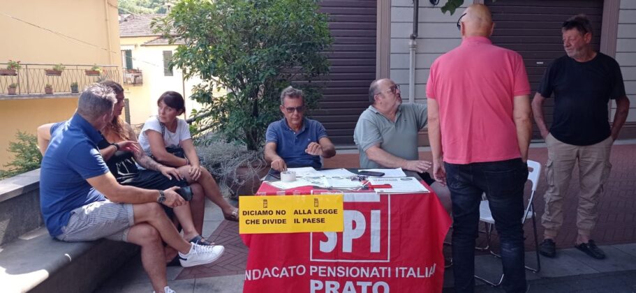 Raccolta firme autonomia differenziata 3