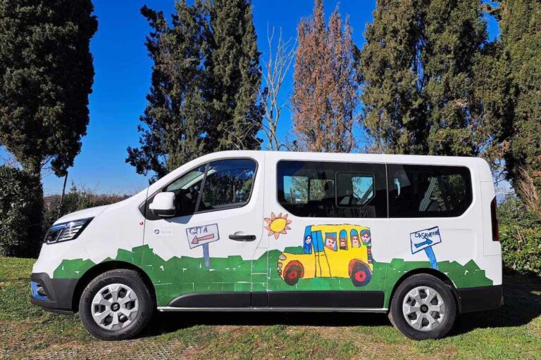 Un pulmino nuovo per i ragazzi di Casa Verde: anche Spi Toscana ha partecipato al crowdfunding