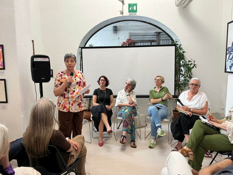 “Vecchie e bastonate”: presentazione del libro alla Casa delle Donne